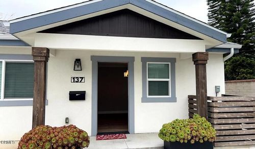 137-137 N Oak Avenue, Pasadena, CA,  | Card Image