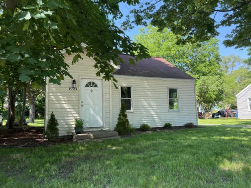 1924 W Sherman Blvd, Muskegon, MI, 49441-3431 | Card Image