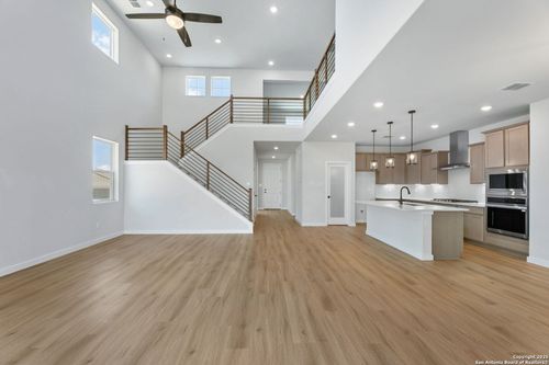 16650 Rosemary Rdg, Elmendorf, TX, 78112-1063 | Card Image