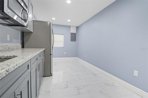 2011 E 148th Ave, LUTZ, FL, 33549-3649 | Card Image