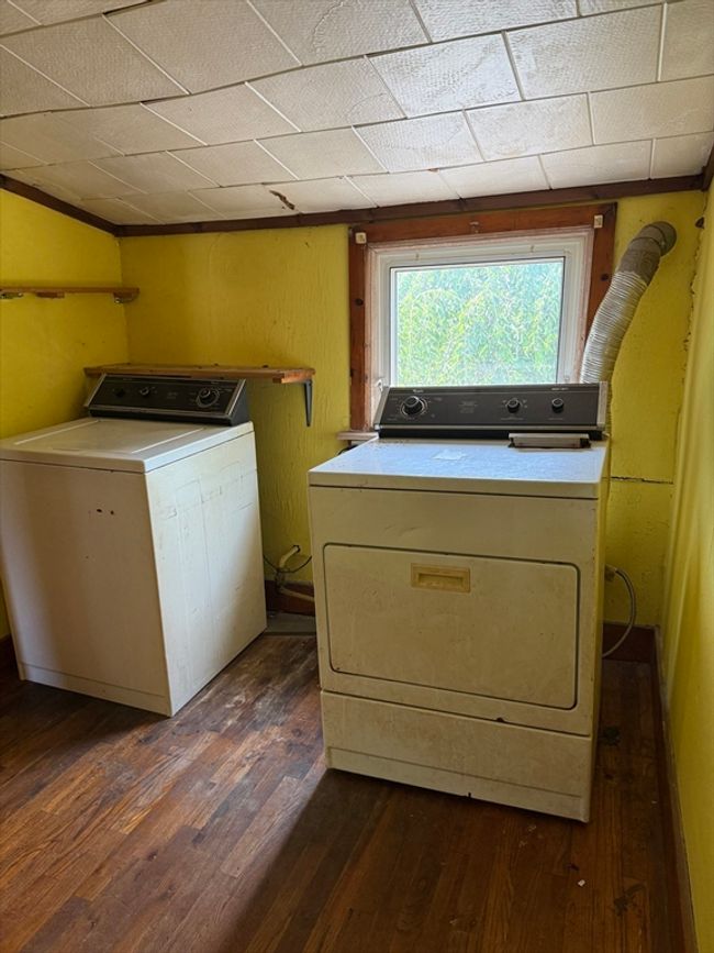 143 S Main St, House other with 2 bedrooms, 1 bathrooms and 4 parking in Acushnet MA | Image 19