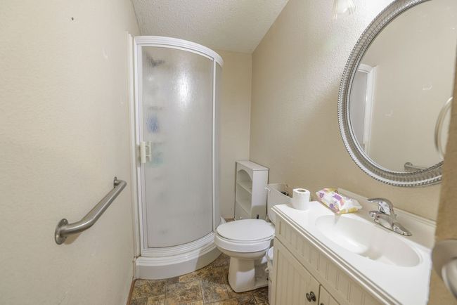 305 Pine St, House other with 3 bedrooms, 2 bathrooms and null parking in Seven Points TX | Image 22