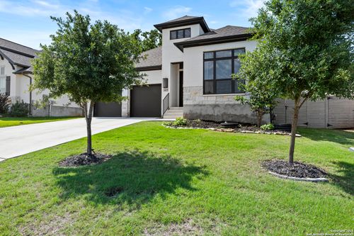 435 Bridle Trl, New Braunfels, TX, 78132-0153 | Card Image