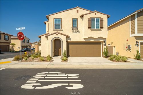 30310 Wild Oat St, Murrieta, CA, 92563-3132 | Card Image