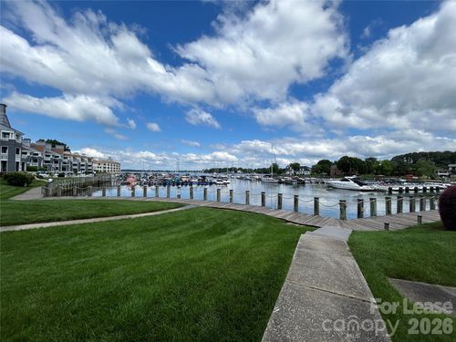 18837 Vineyard Point Ln, Cornelius, NC, 28031-7995 | Card Image