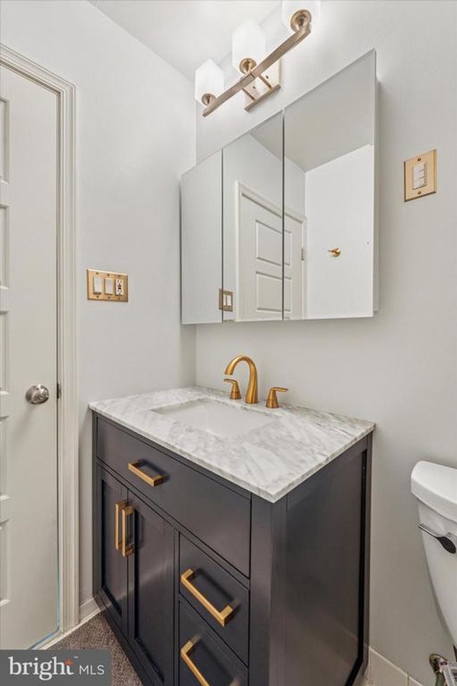 290 - 290 Old Forge Xing, Condo with 2 bedrooms, 2 bathrooms and null parking in DEVON PA | Image 19