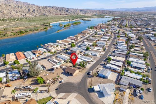 1807 Cyprus Ln, Bullhead City, AZ, 86442-4616 | Card Image