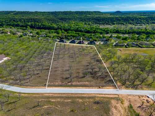 3113 E Landings S, Granbury, TX, 76049-4249 | Card Image