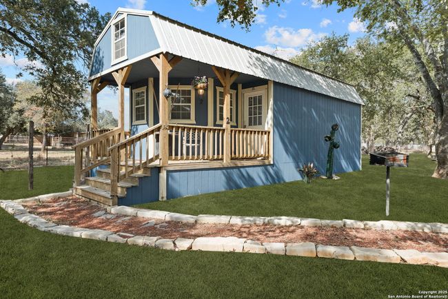 6005 W Ammann Rd, Home with 5 bedrooms, 5 bathrooms and null parking in Bulverde TX | Image 23