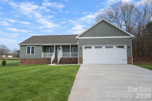 3867 Ritchie Rd, Lincolnton, NC, 28092-9570 | Card Image