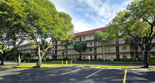 apt-112-3341 Nw 47th Ter, Lauderdale Lakes, FL, 33319-6731 | Card Image