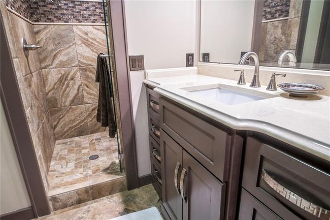 888 N 1928 Th Rd, House other with 3 bedrooms, 3 bathrooms and null parking in Lecompton KS | Image 24