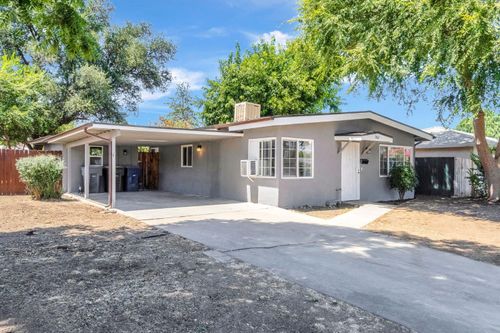 962 Russell Ave, Clovis, CA, 93612-1947 | Card Image