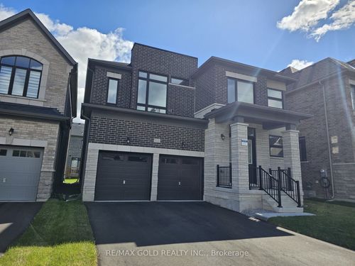 112 Weslock Cres, Aurora, ON, L4G7Z4 | Card Image