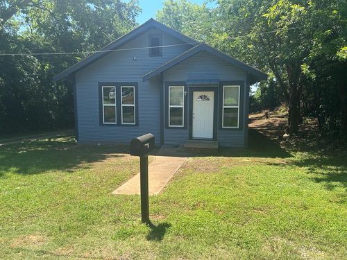 610-610 Harrison St, Palestine, TX, 75803-7130 | Card Image