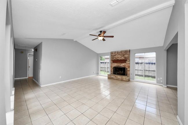 2622 Heatherknoll Dr, House other with 3 bedrooms, 2 bathrooms and 1 parking in Spring TX | Image 6