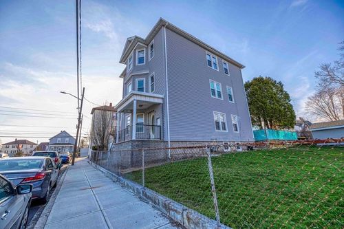 26 Stockton St, Fall River, MA, 02721 | Card Image