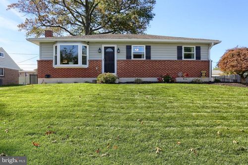 1014 Sherman St, Harrisburg, PA, 17112-1770 | Card Image