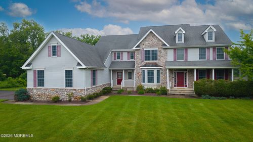 3 Hartshorne Dr, Clarksburg, NJ, 08510-1626 | Card Image