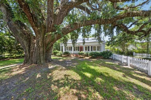 1512 Williams St, Valdosta, GA, 31602-3823 | Card Image