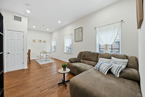 305b-227 Christopher Columbus Dr, Jersey City, NJ, 07302-5491 | Card Image