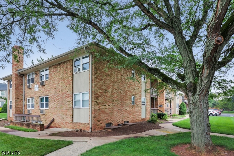 Residential Lease in Hillsborough Twp. 5