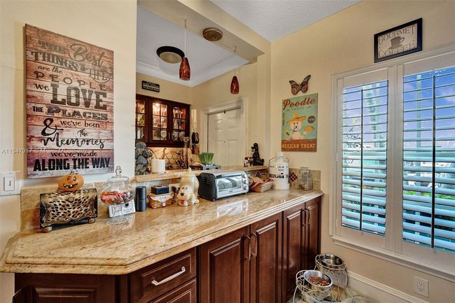 1030 Kokomo Key Ln, Townhouse with 2 bedrooms, 3 bathrooms and null parking in Delray Beach FL | Image 9
