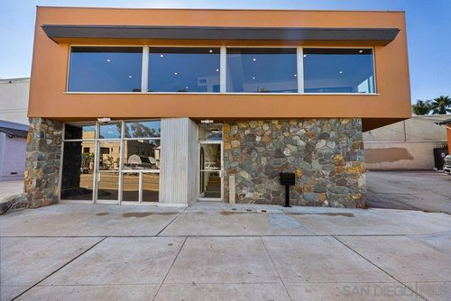 825 Washington St, San Diego, CA, 92103-2206 | Card Image