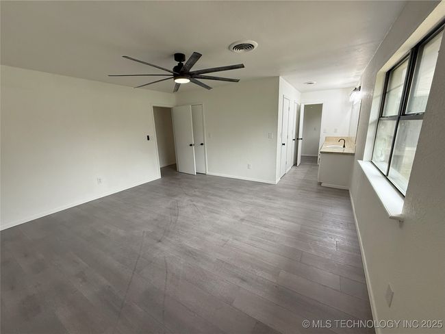 1402 Se 9 Th St, House other with 3 bedrooms, 2 bathrooms and null parking in Wagoner OK | Image 23