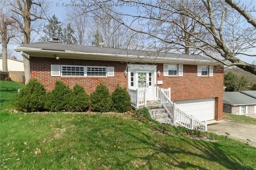 2731 Kincaid Dr, Saint Albans, WV, 25177-3419 | Card Image