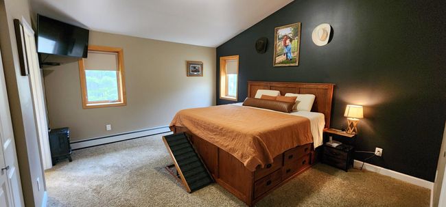 Primary bedroom | Image 10