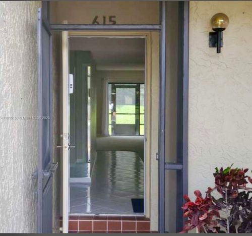 apt-615-7843 Willow Spring Dr, Lake Worth, FL, 33467-3218 | Card Image