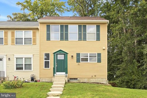 327 Woodside Pl, WALDORF, MD, 20601-2923 | Card Image