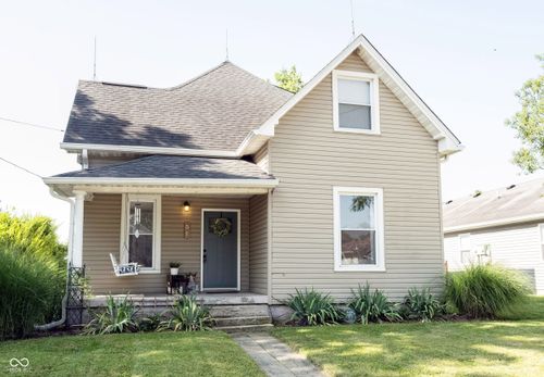 51 Meadow Dr, New Palestine, IN, 46163-9507 | Card Image
