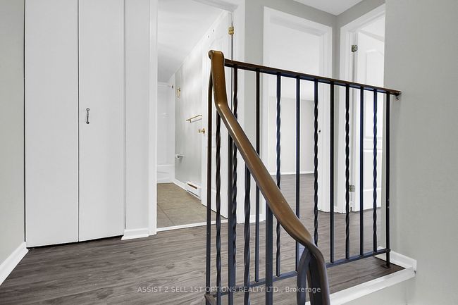 98 - 13C Woodvale Gn Crescent, Condo with 3 bedrooms, 2 bathrooms and null parking in South of Baseline to Knoxdale ON | Image 13