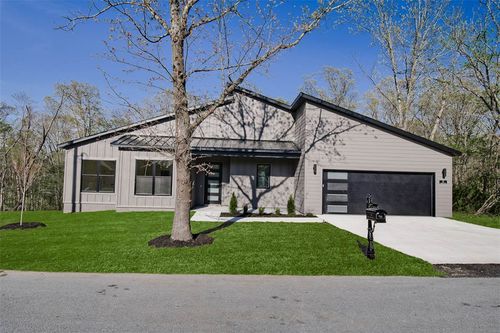 35 Coalburn Dr, Bella Vista, AR, 72715-5218 | Card Image