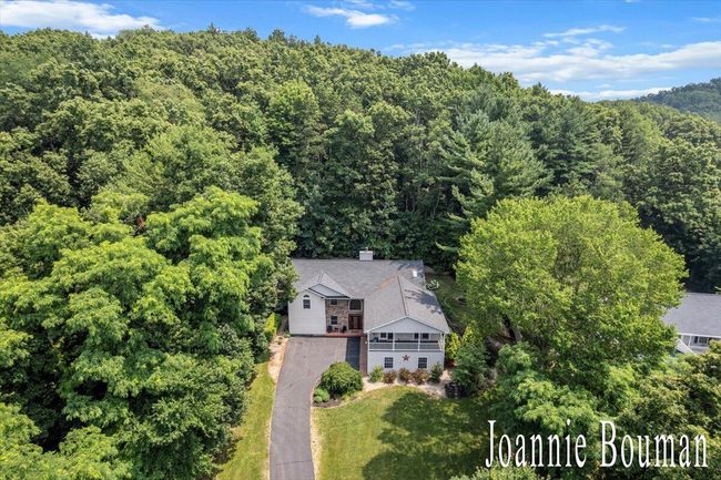 10466 Riverview Dr, House other with 5 bedrooms, 4 bathrooms and null parking in Plainwell MI | Image 49