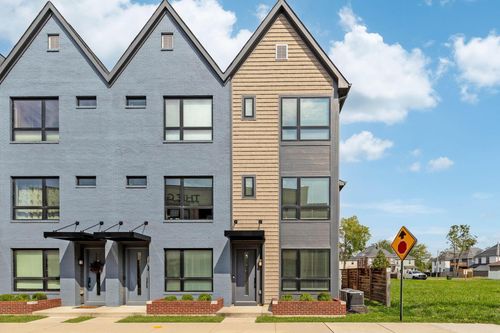10-1132 Oak St, Columbus, OH, 43205-1338 | Card Image