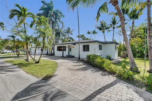 707 N 13th Ave, Hollywood, FL, 33019-1018 | Card Image