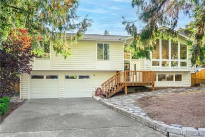 3512 170th Avenue Ne, House other with 4 bedrooms, 2 bathrooms and 2 parking in Bellevue WA | Image 1