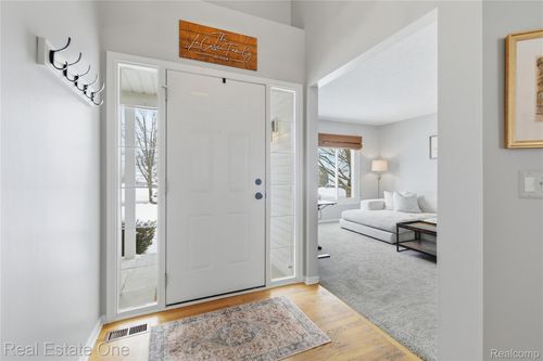 1013 Peppergrove Dr, Brighton, MI, 48116-6796 | Card Image