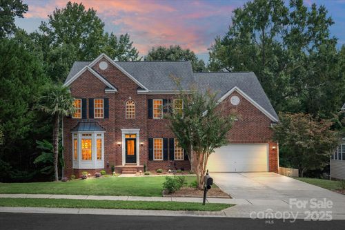 209 Whitegrove Dr, Fort Mill, SC, 29715-8733 | Card Image