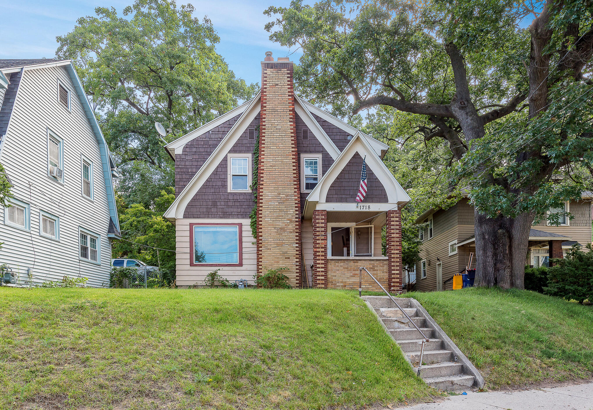 Kalamazoo Ave, Grand Rapids, MI 49507