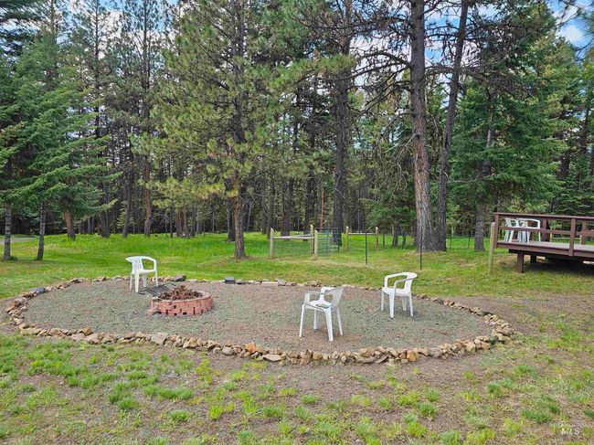 43529 Yellow Pine Ave, House other with 2 bedrooms, 2 bathrooms and 2 parking in Winchester ID | Image 36