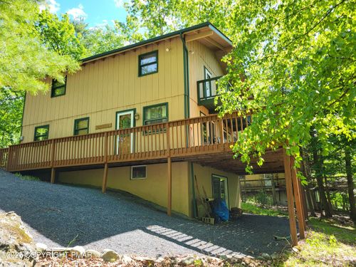 171 Clubhouse Dr, East Stroudsburg, PA, 18302-9263 | Card Image