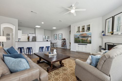 2820 Lone Ranger Trl, Little Elm, TX, 75068-7322 | Card Image