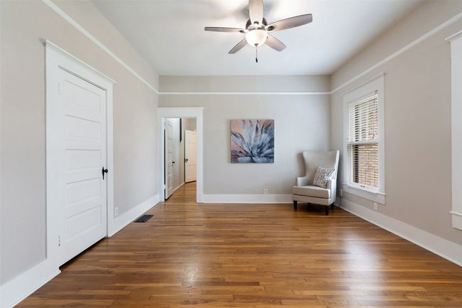 208 W 5 Th St, House other with 4 bedrooms, 3 bathrooms and 4 parking in Lampasas TX | Image 15