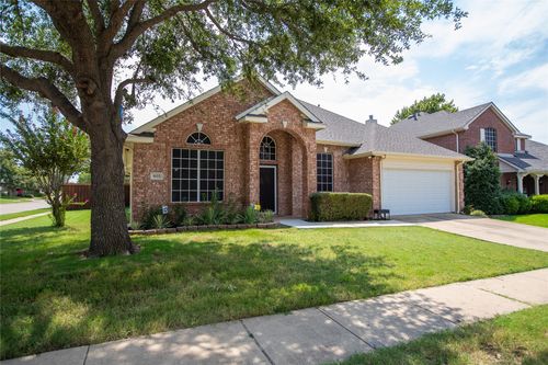6122 Fieldcrest Ln, Sachse, TX, 75048-3519 | Card Image