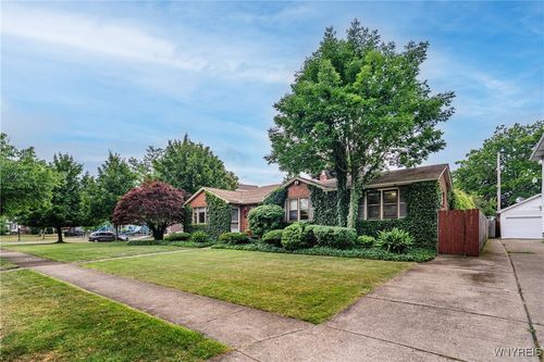 12 Henley Rd, Buffalo, NY, 14216-2008 | Card Image