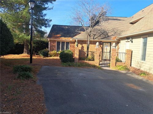 616 Croston Drive, Winston Salem, NC, 27104 | Card Image